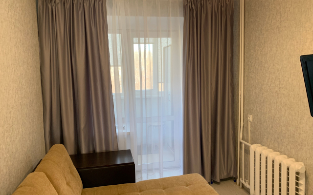 Квартира трехкомнатная в центре полностью оборудована для проживания