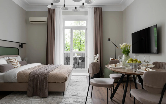 Квартира GM Apartments Стильная двушка у Триумфальной площади
