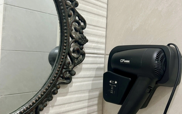 Uyutnaya Studiya v Samom Tsentre Flat