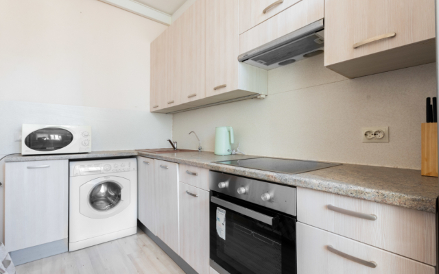 Po Priyatnoy Tsene Flat