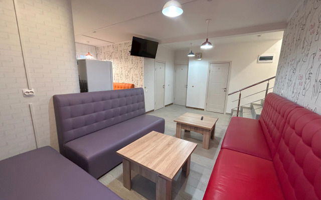 Bron Hostel