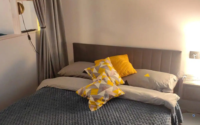 Na Yeleny Sagandukovoy 16 Flat