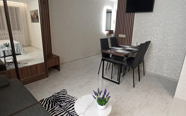 Na Masherova Apartment
