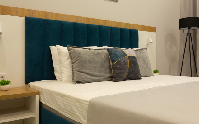 Katrin Lazur - Stilnaya Studiya u Morya v Sochi (Ashe) Apartments