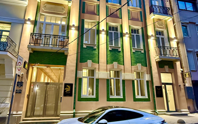 Palm Apartments