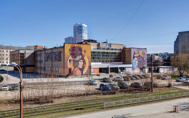 Квартира на Уральских Рабочих 2