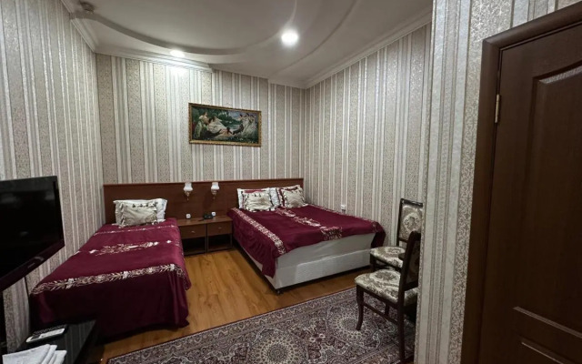 Sarbon Hotel