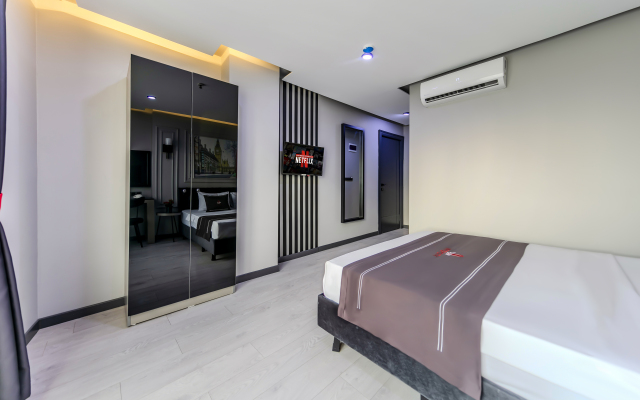 Intercity Airport Hotel