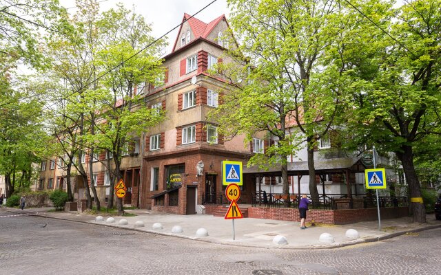 V Shtegemannshtrasse Apartments