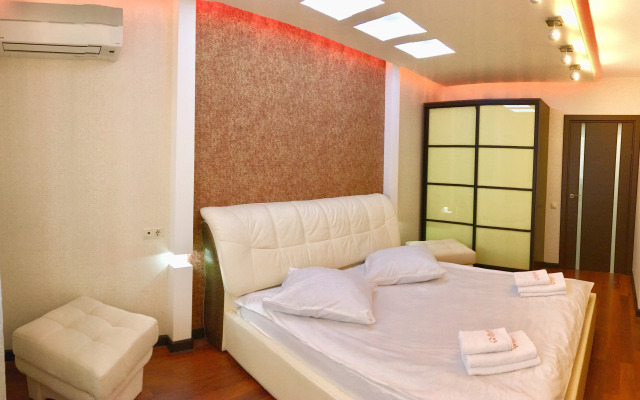 Квартира Двухкомнатные апартаменты 360 по ул. Красноармейская, 100