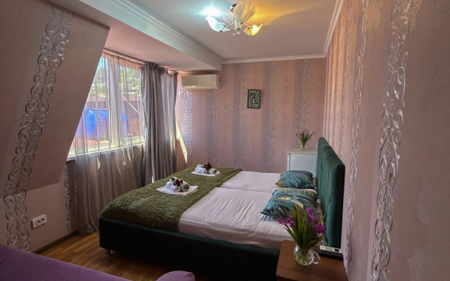 Milana Hotel