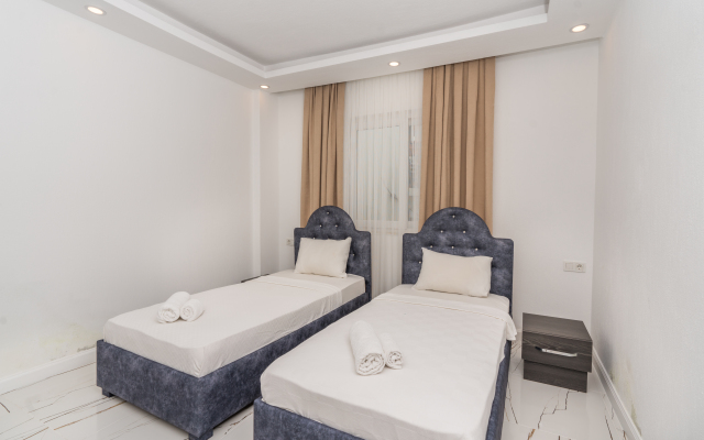 Tayla Suit Apartments