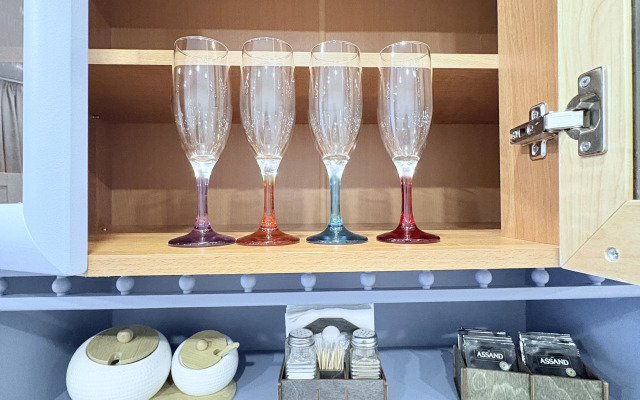 Квартира уютная у озера в тени соснового парка