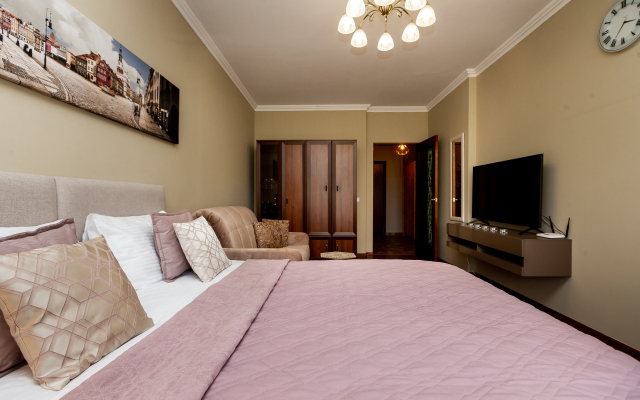 Уютная квартира недалеко от острова Канта