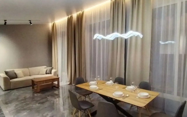 Lyuks MDG Villa