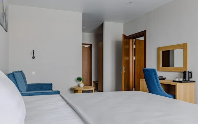 Отель Солнце и море