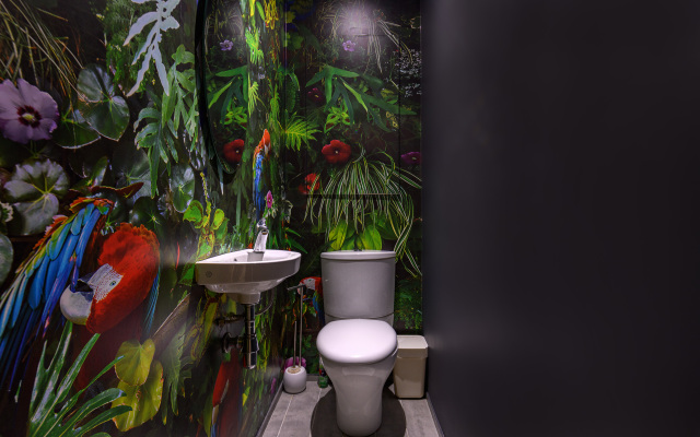 Апартаменты рядом с Казанским собором