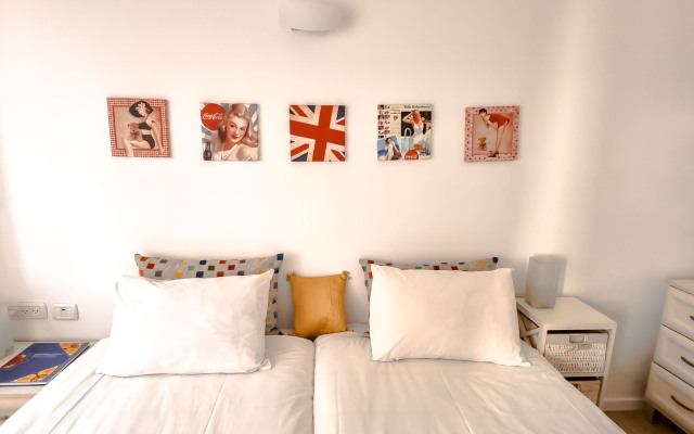 Apt Nacre Apartments