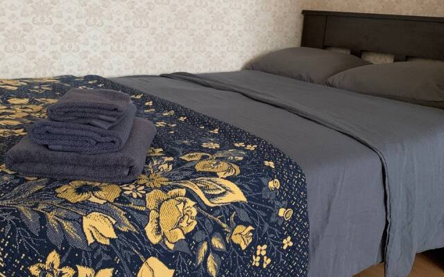 Schastlivaya Matreshka v Kolpino dlya Bolshoy Kompanii Flat