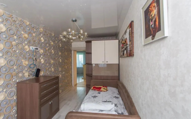 Na Prospekte Krasnogo Znameni 91 Flat