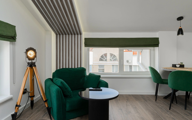 Lyuks v Zhk Stolichny Flat