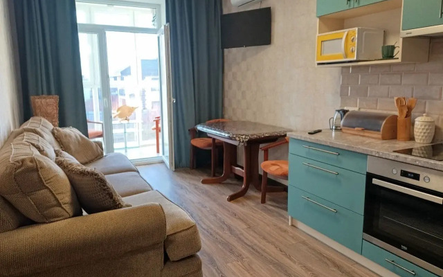 Uyutnaya kvartira u morya Flat