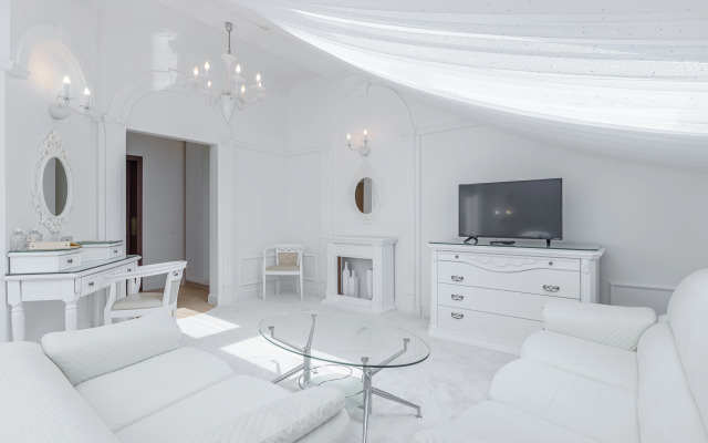 Hotel Yar