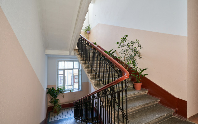 Апартаменты в Доходном доме на Патриарших прудах