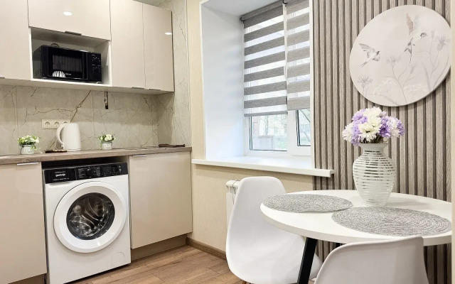 Na Vokzalnoy 7 Flat