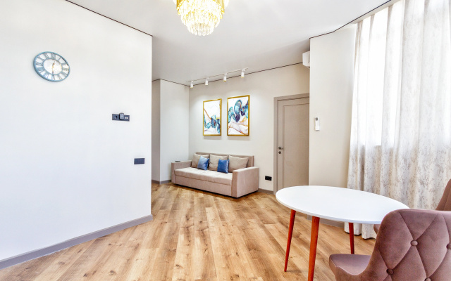 Apartamenty 40 Centr Vid na Gorod Radom Metro i Arbat