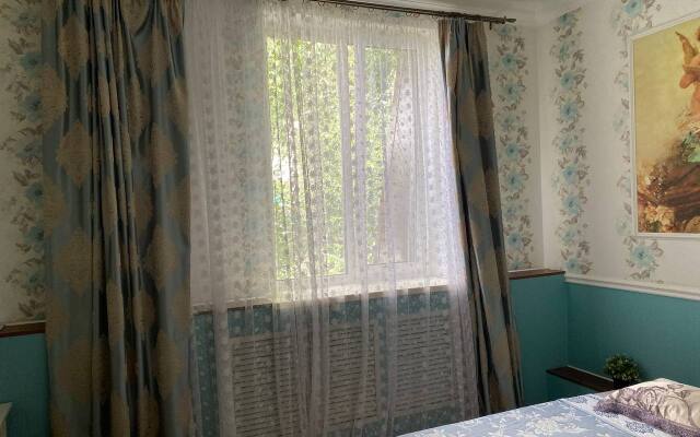 Aleksis Guest House