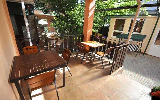 Family House Tes Guest House