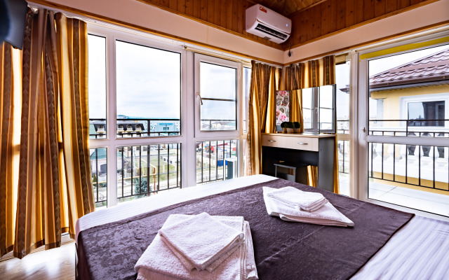 Kipr Guest House