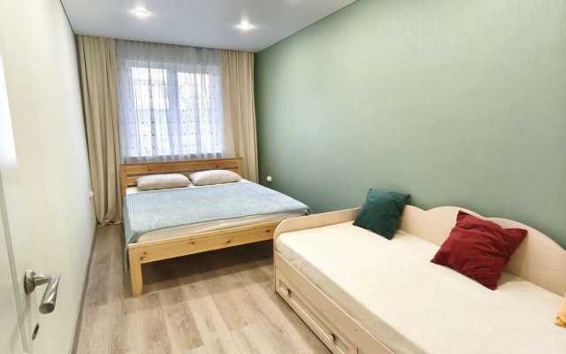 Ryadom S ZhD Vokzalom Flat
