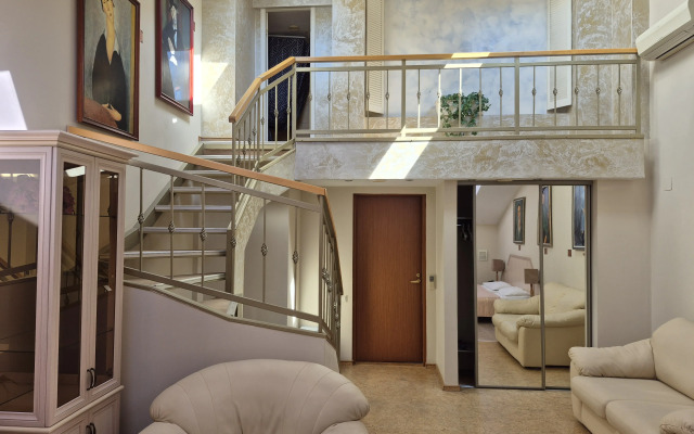 Меблированные Комнаты Центриссимо