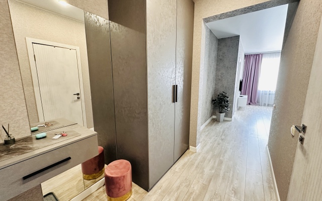 Апартаменты на Депутатской (красивый вид из окна)