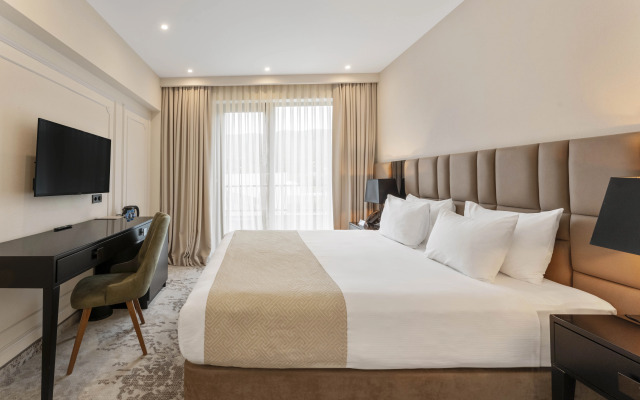 Курортный отель Mosavali