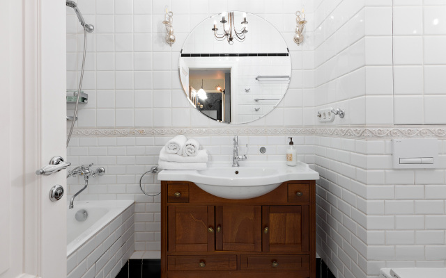 Апартаменты Семейные апартаменты у метро Московская