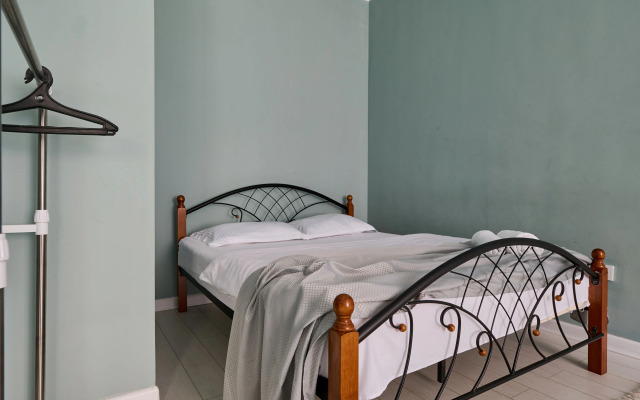 Uyutnye v Tsentre Goroda Flat