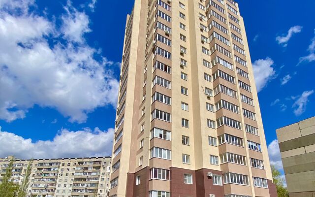 Vadima Podbelskogo 97/05 Apartments