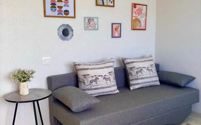 S Vidom Na Rybnuyu Derevnyu Flat