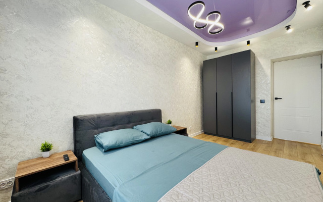 Uyut Flat