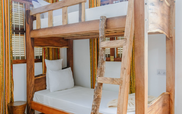 Shoki Shoki House Stone Town Hotel