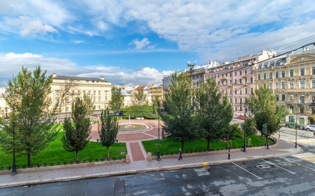 3 Spalni U Manezhnoy Ploschadi 8 gostei Apartments