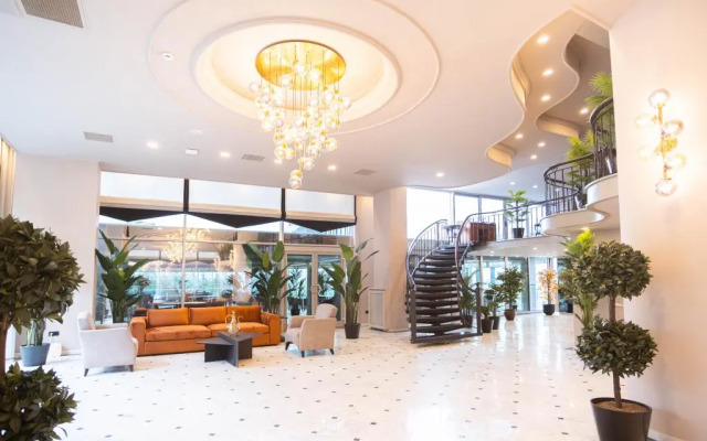 Destiny Marine Deluxe Hotel