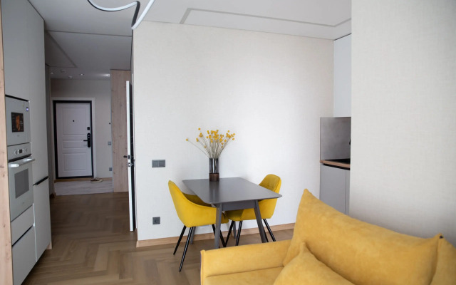 Na Komarova Apartments