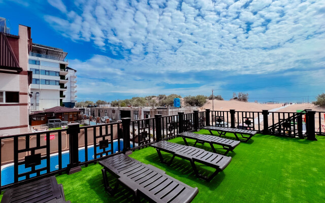 Ideal Hotel