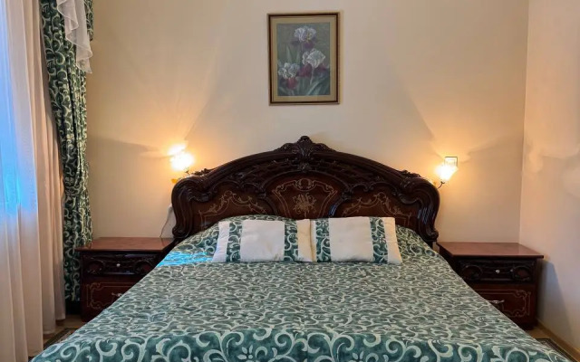 Kupechesky Dom Hotel