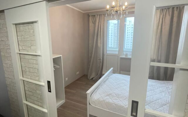 Provans na Bazovskoy Apartments