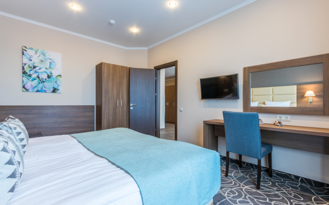 Roza Vetrov Hotel